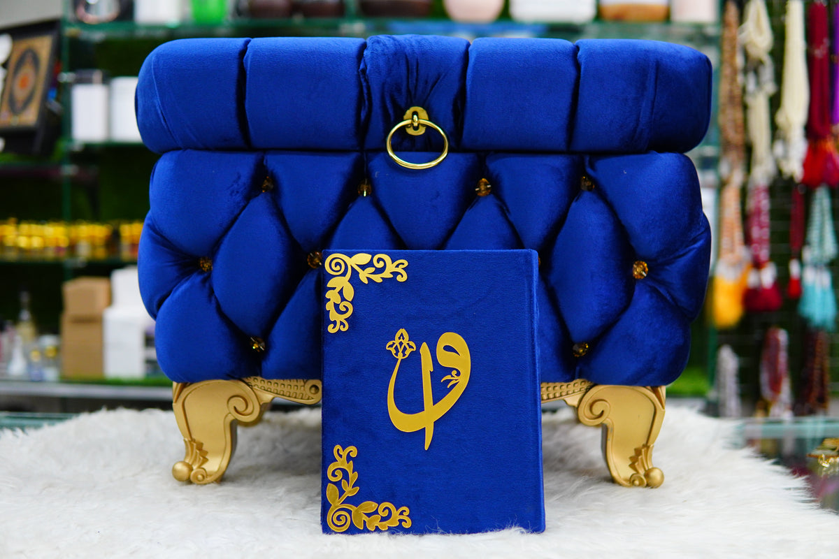 Makhzan-e-Mubarak Blue Quran With Jayenamaz Set