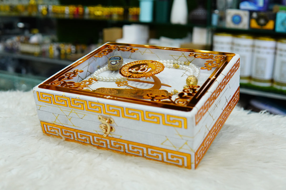 White Texture Acrylic Golden Lines Quran Pak Set with Jaynamaz