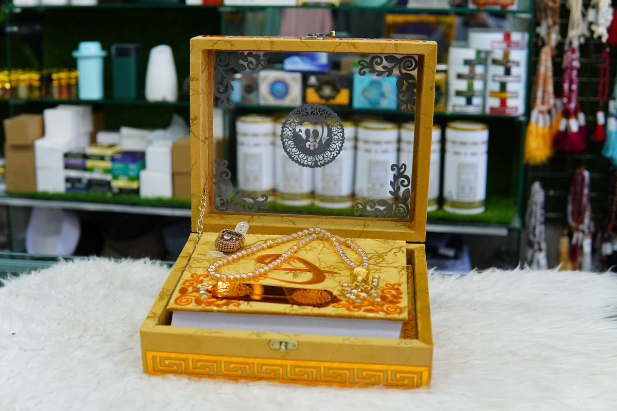 Golden Texture Acrylic Quran Pak Set with Jaynamaz