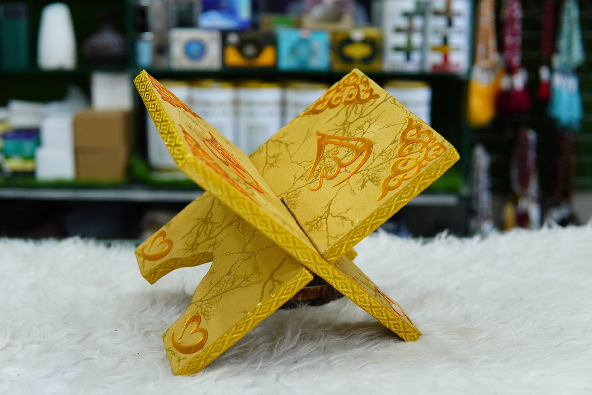Golden Texture Acrylic Quran Pak Set with Jaynamaz