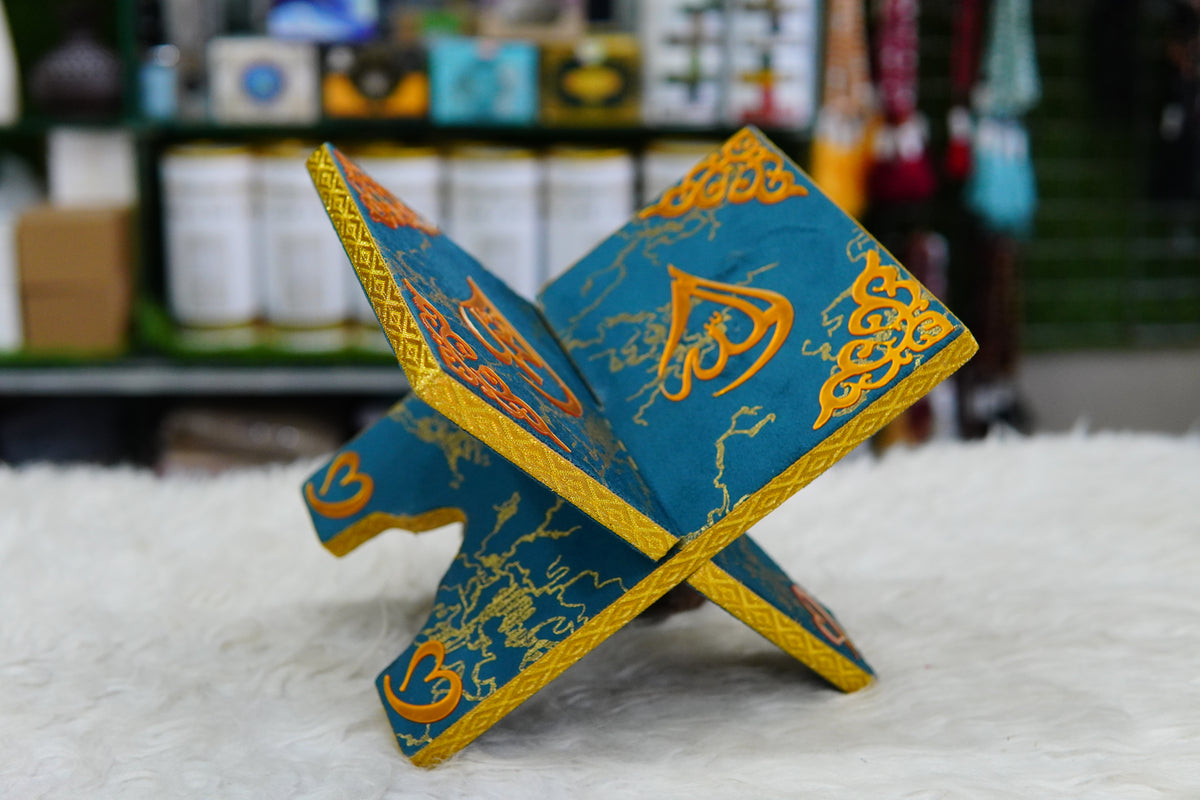 Blue Texture Acrylic Golden Lines Quran Pak Set with Jaynamaz