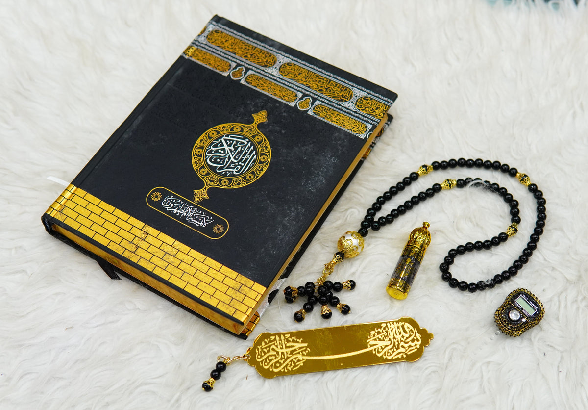 Ghilaf-e-Kabaa Kiswah luxury Quran & jayenamaz Set KBA112