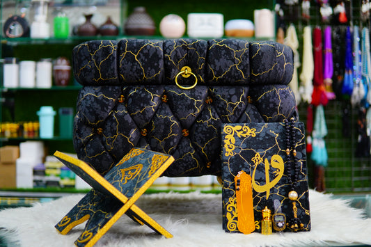 Makhzan-e-Mubarak Black Tecture Quran With Jayenamaz Set