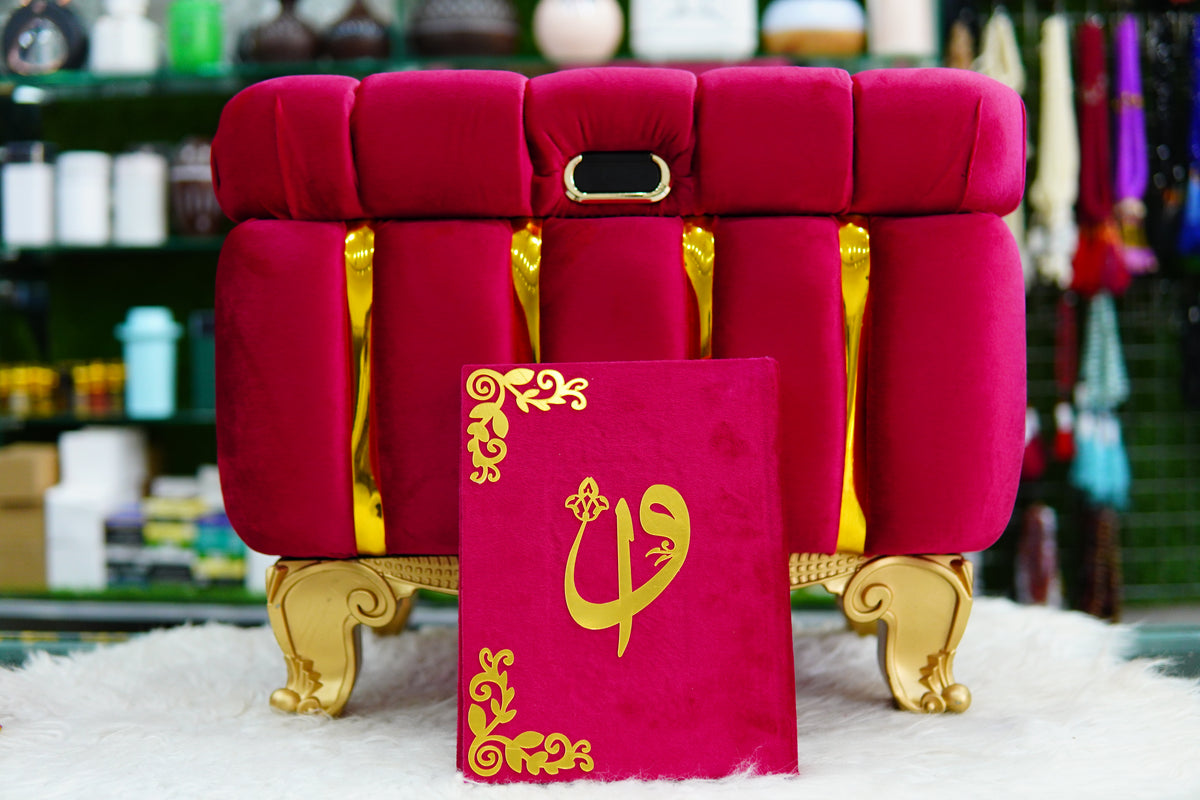 Makhzan-e-Mubarak Red Quran With Jayenamaz Set