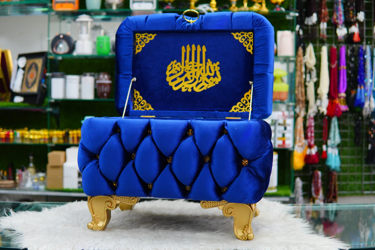 Makhzan-e-Mubarak Blue Quran With Jayenamaz Set