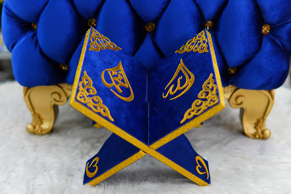 Makhzan-e-Mubarak Blue Quran With Jayenamaz Set