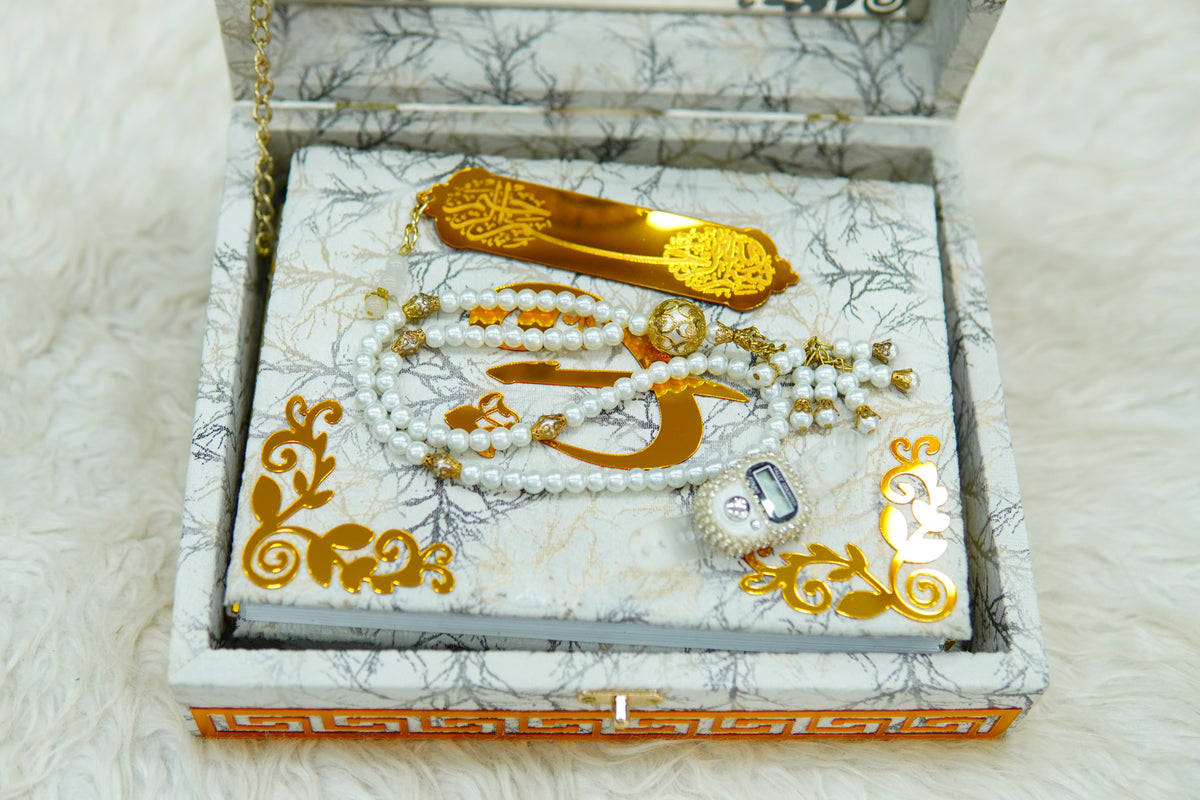 White Tecture Acrylic Quran Pak Set with Jayenamaz