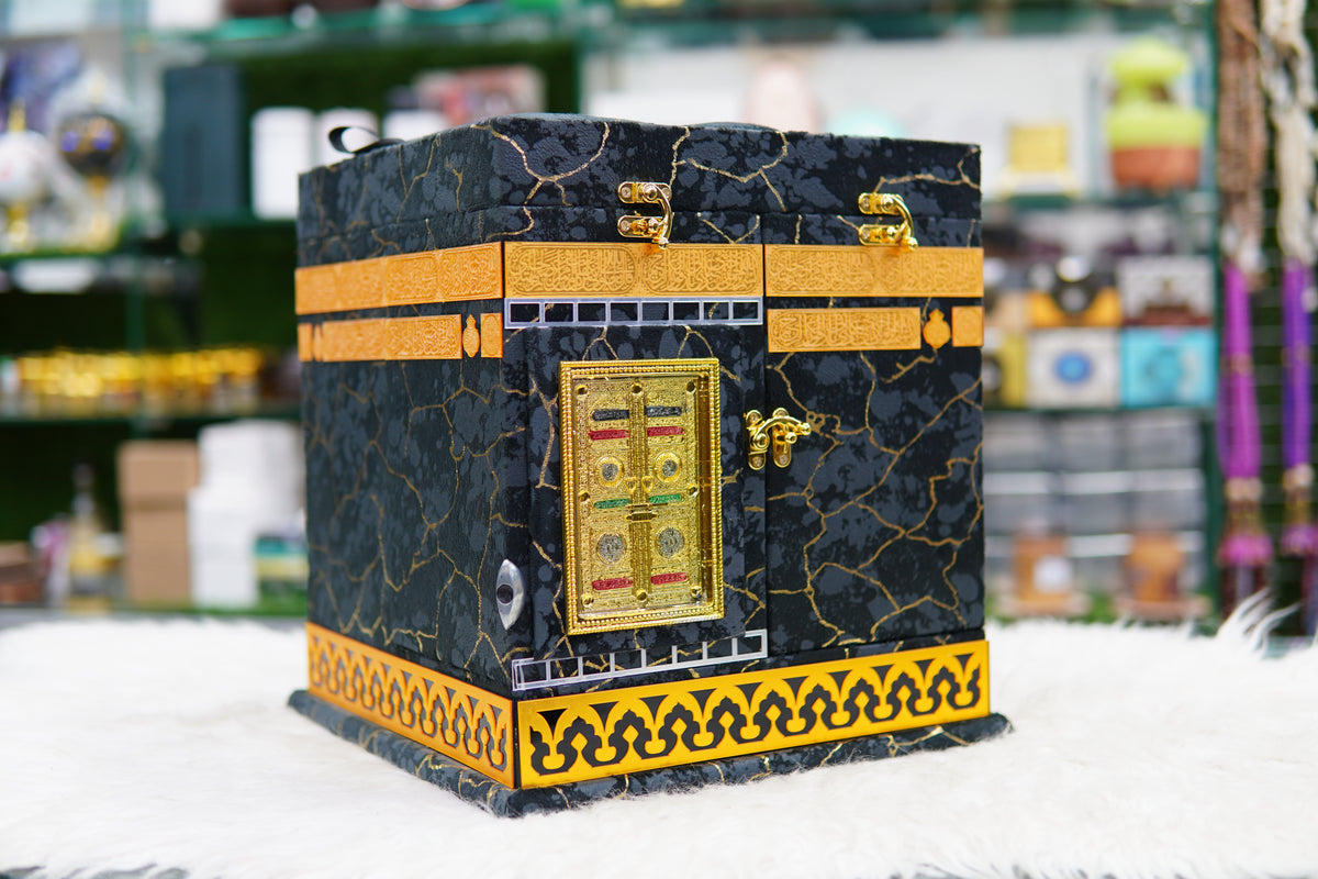 Luxury Ghilaf-e-Kaaba Kiswah Quran Set 113KBR