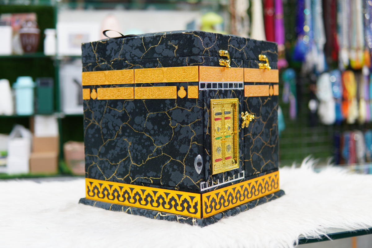 Luxury Ghilaf-e-Kaaba Kiswah Quran Set 113KBR