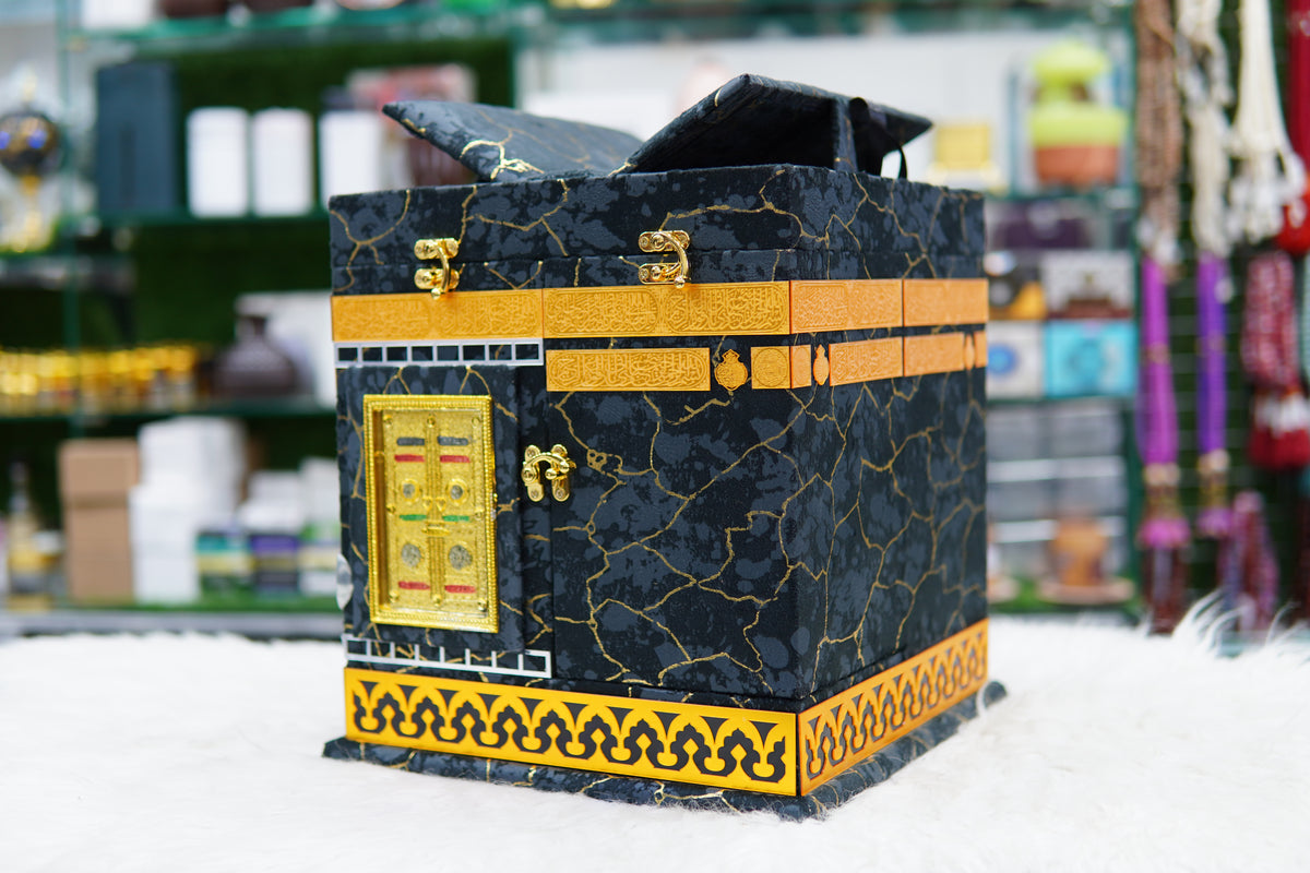 Luxury Ghilaf-e-Kaaba Kiswah Quran Set 113KBR